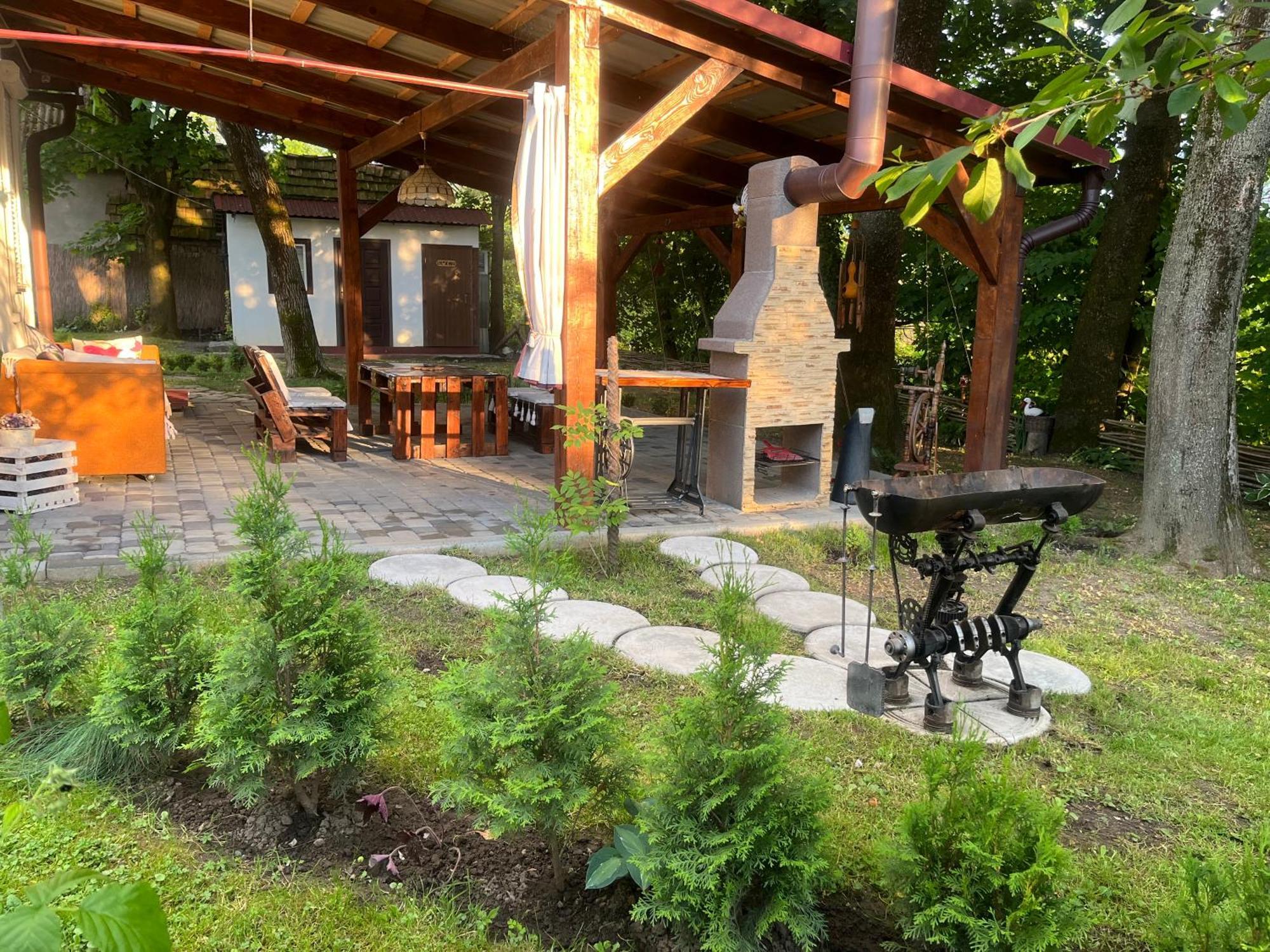 Hotel Окремий Будинок-Апартаменти Rakoshyno Exterior photo